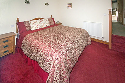 Main Bedroom, Bwthyn Llys Twrog